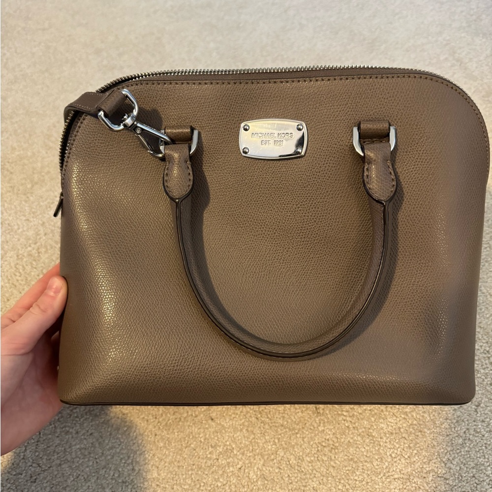 Micheal kors purse